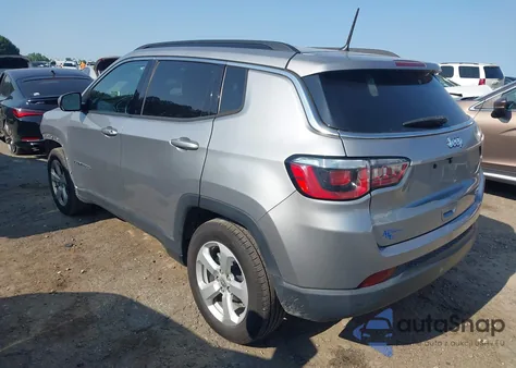 2018 Jeep Compass Latitude Fwd from USA, damaged, VIN 3C4NJCBB3JT410993